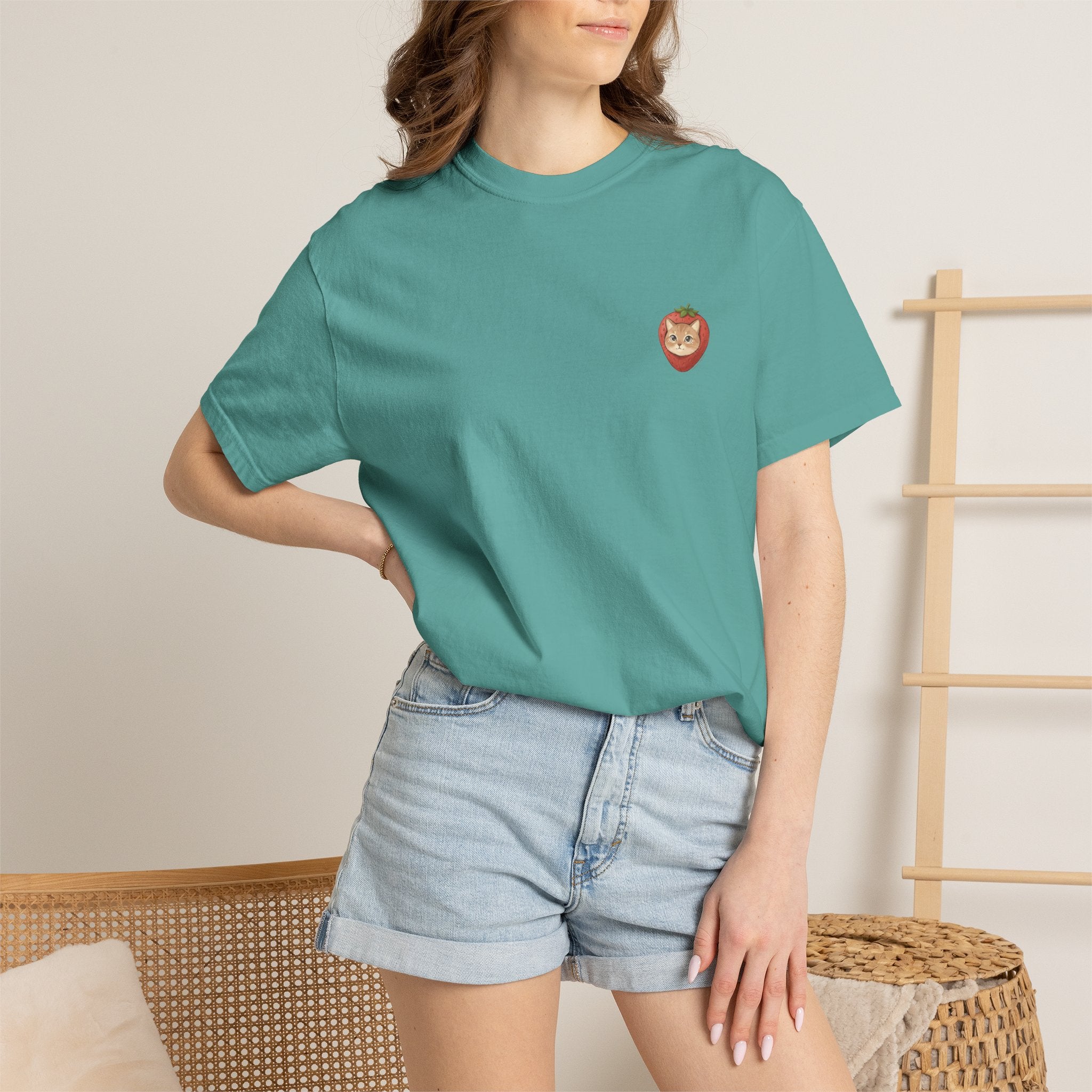 Strawberry Cat Tshirt